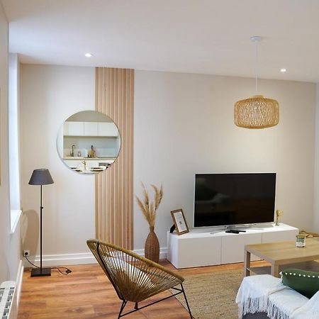 Appart Lumineux 150 M De La Gare Bourg-en-Bresse Ngoại thất bức ảnh